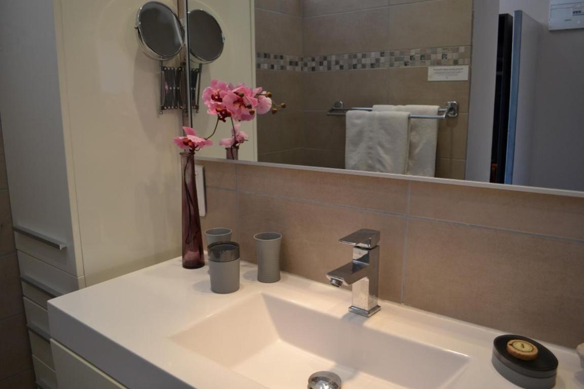 Et Les Flots Bleus Apart-hotel 4*